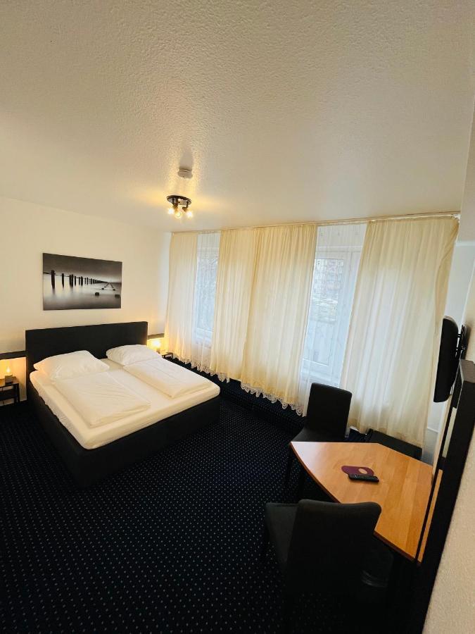 הנובר Hotel Schwarzer Baer מראה חיצוני תמונה