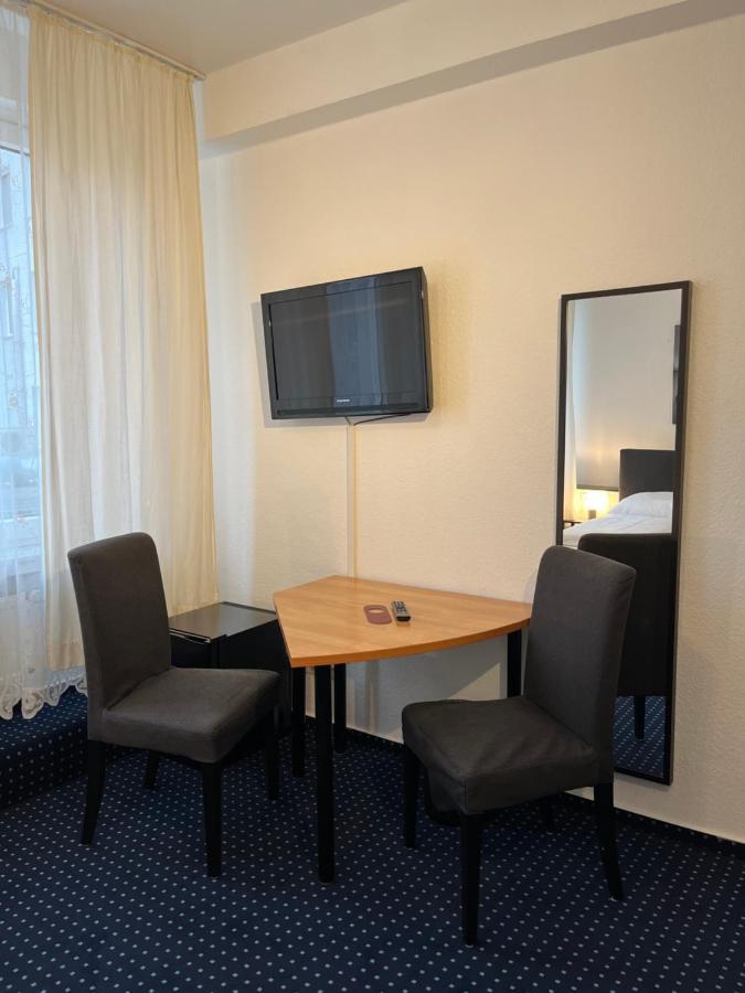 הנובר Hotel Schwarzer Baer מראה חיצוני תמונה
