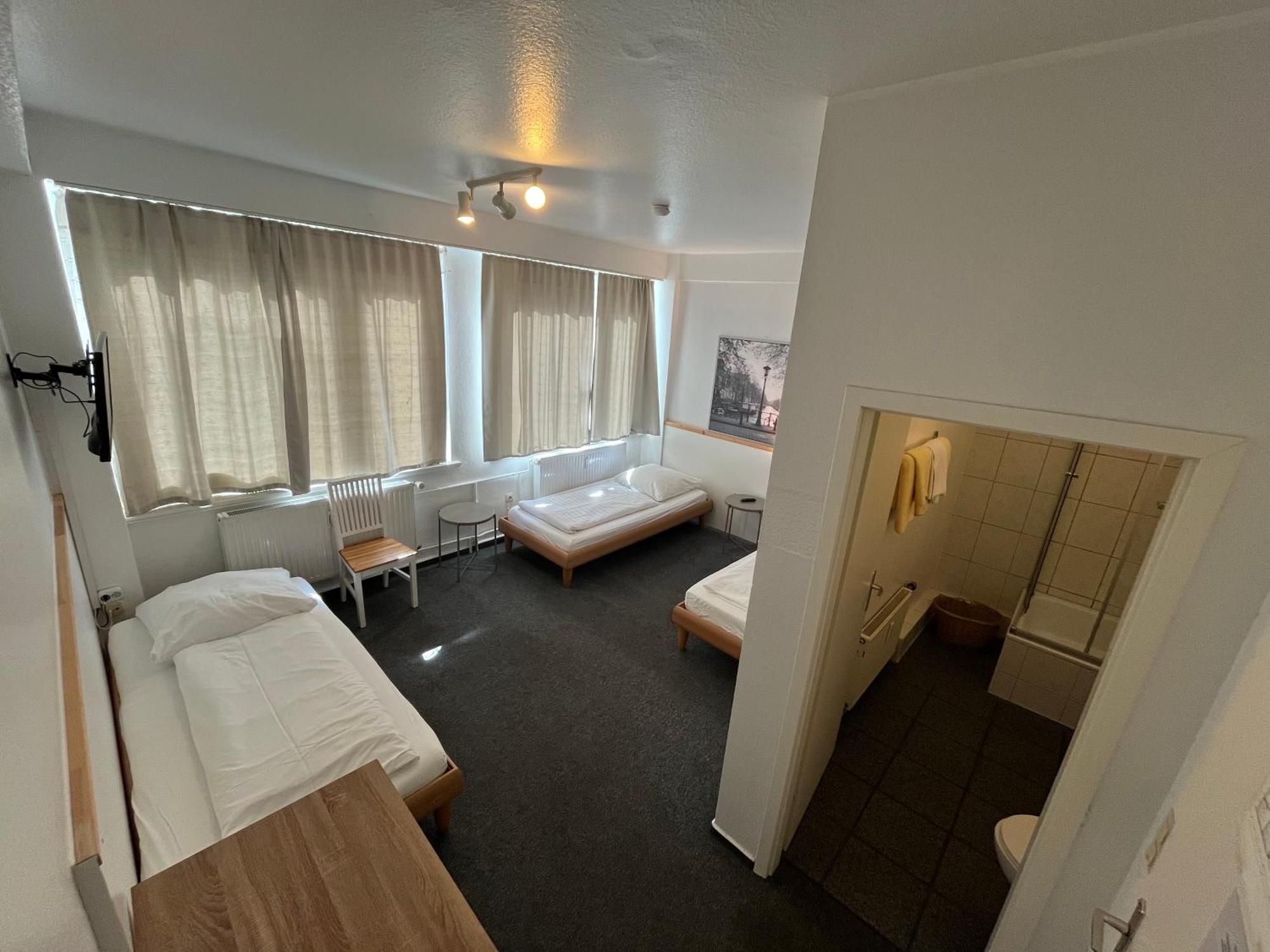 הנובר Hotel Schwarzer Baer מראה חיצוני תמונה